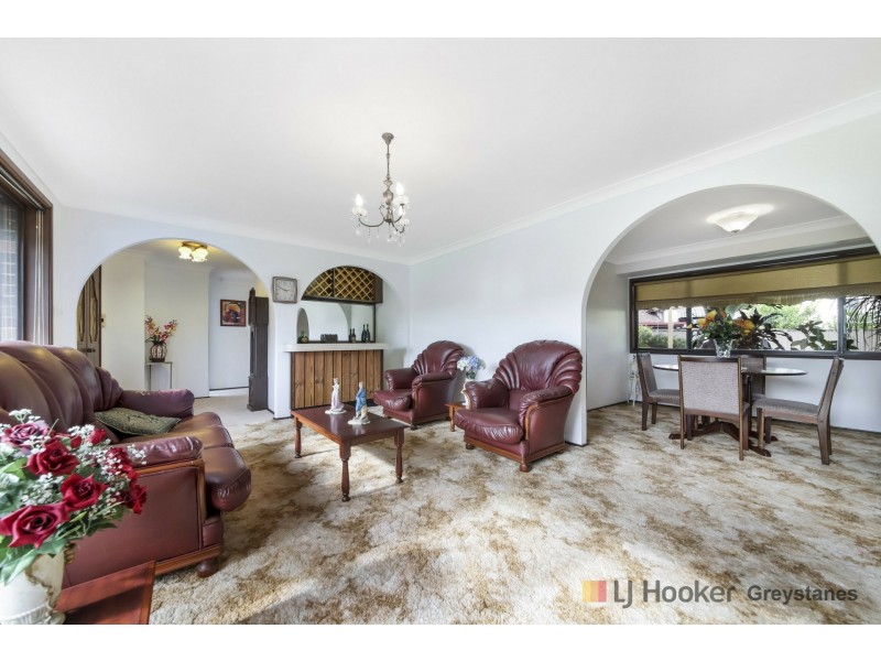 8 CONIFER COURT, Greystanes NSW 2145