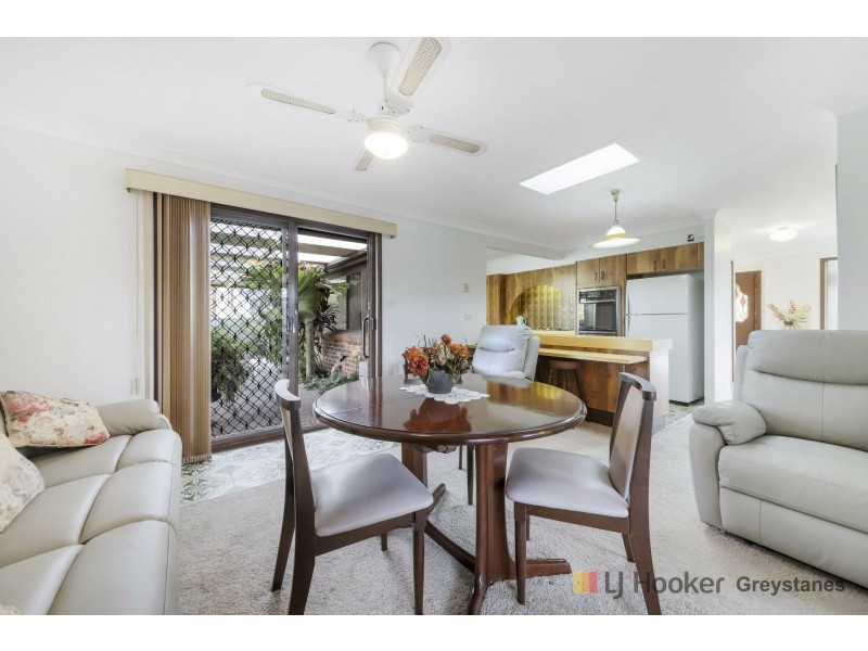 8 CONIFER COURT, Greystanes NSW 2145