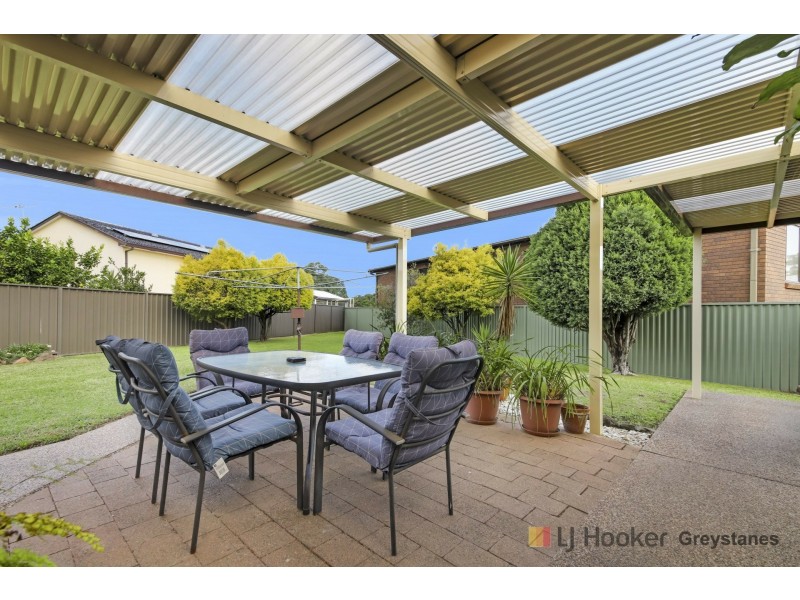 8 CONIFER COURT, Greystanes NSW 2145