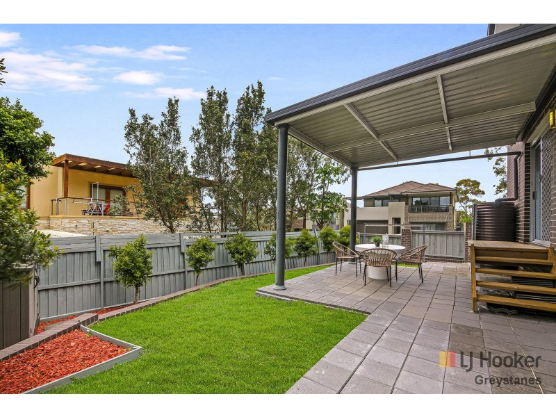 14 Burriang Way, Pemulwuy NSW 2145