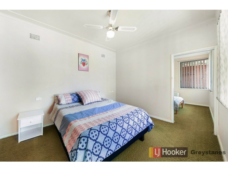 8 Hector, Greystanes NSW 2145