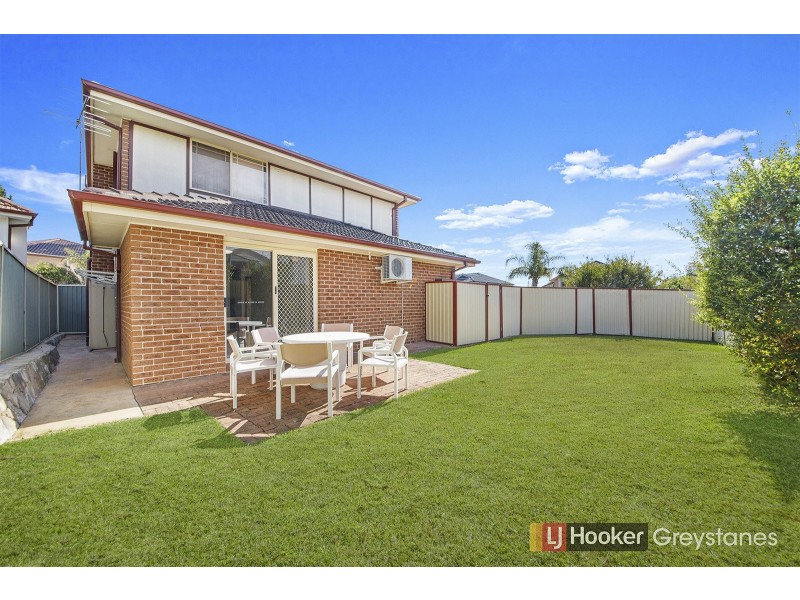 1/3 White Gum Place, Greystanes NSW 2145