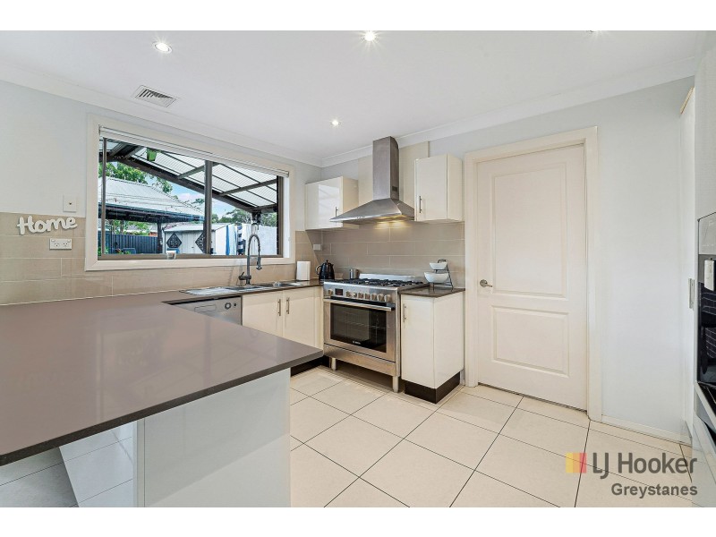 9 Jasmine Place, Greystanes NSW 2145