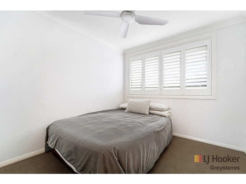 9 Jasmine Place, Greystanes NSW 2145