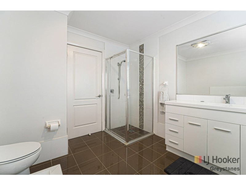 9 Jasmine Place, Greystanes NSW 2145