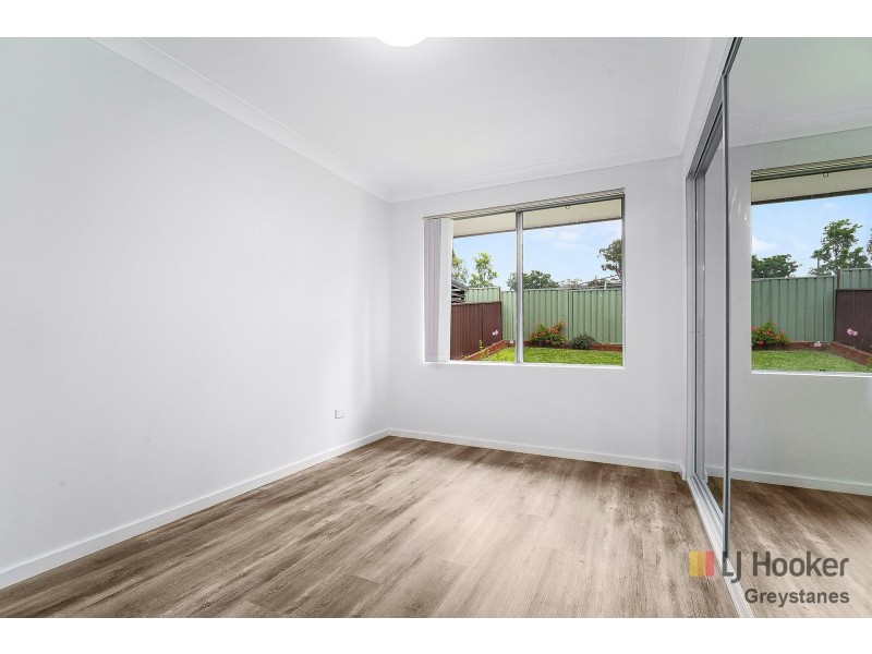 74 Bradman Street, Greystanes NSW 2145