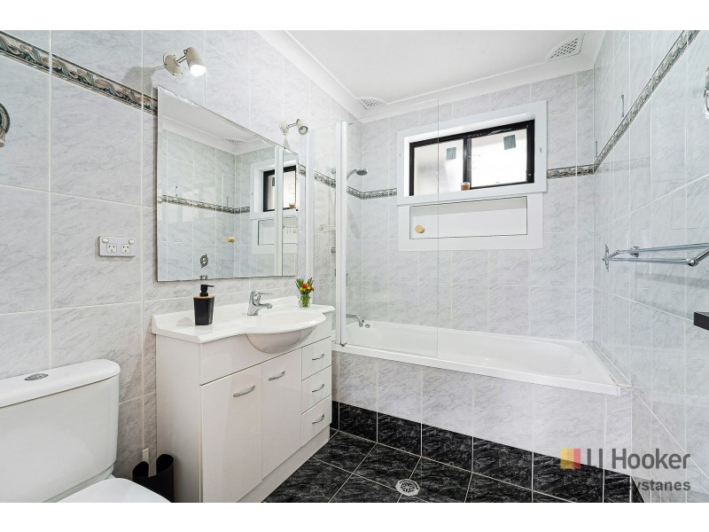 14 Lloyd Street, Greystanes NSW 2145