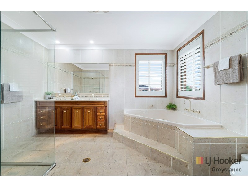 41 Forest Gum Place, Greystanes NSW 2145