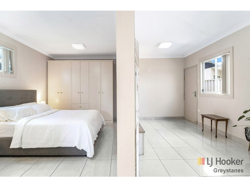 13 Lance Crescent, Greystanes NSW 2145