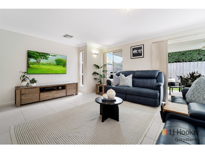 25 Silverthorne Drive, Pemulwuy NSW 2145