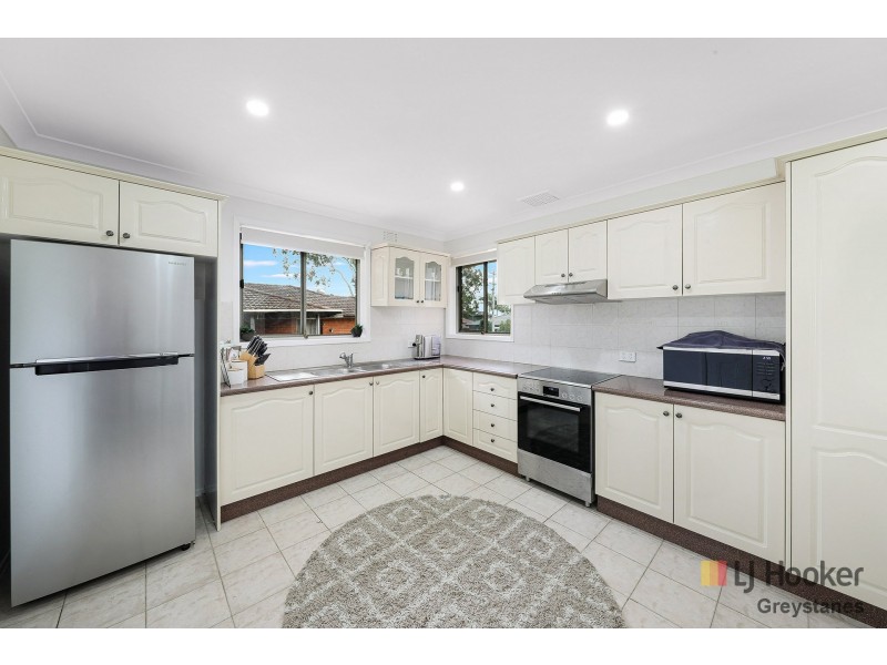 18 Millicent Street, Greystanes NSW 2145