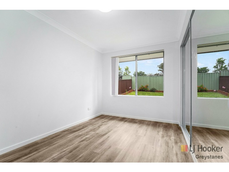 74 Bradman Street, Greystanes NSW 2145