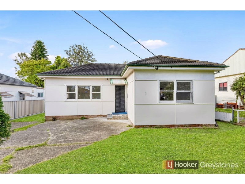 8 KING STREET, Guildford West NSW 2161