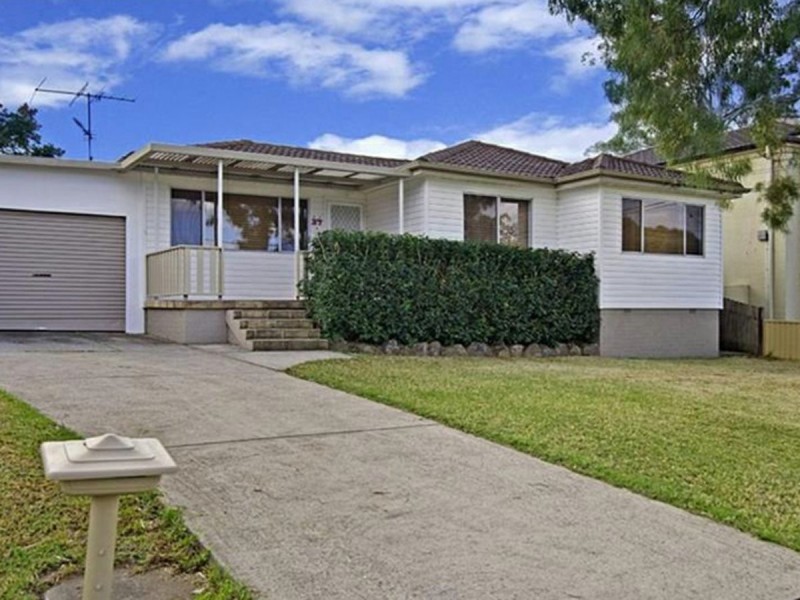 37 Dahlia Street, Greystanes NSW 2145