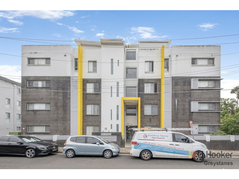 2/29-31 Cross Street, Guildford NSW 2161