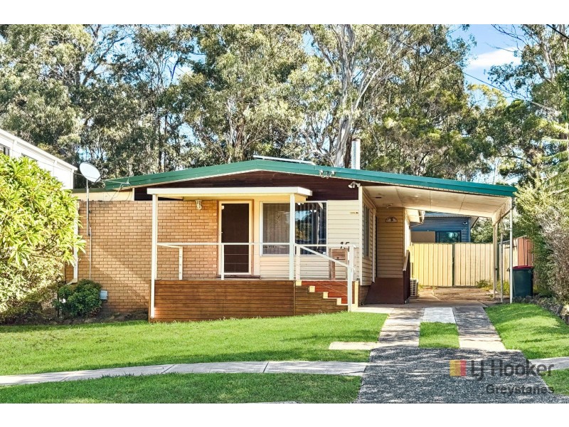 15 Gardenia Parade, Greystanes NSW 2145