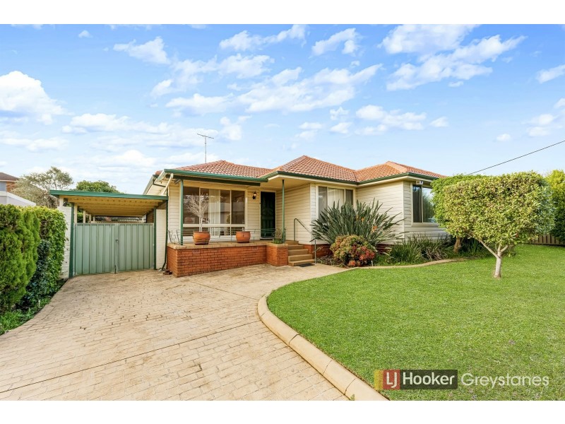 16 Bathurst St, Greystanes NSW 2145
