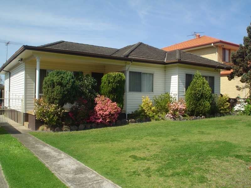 69 Lance Cres, Greystanes NSW 2145