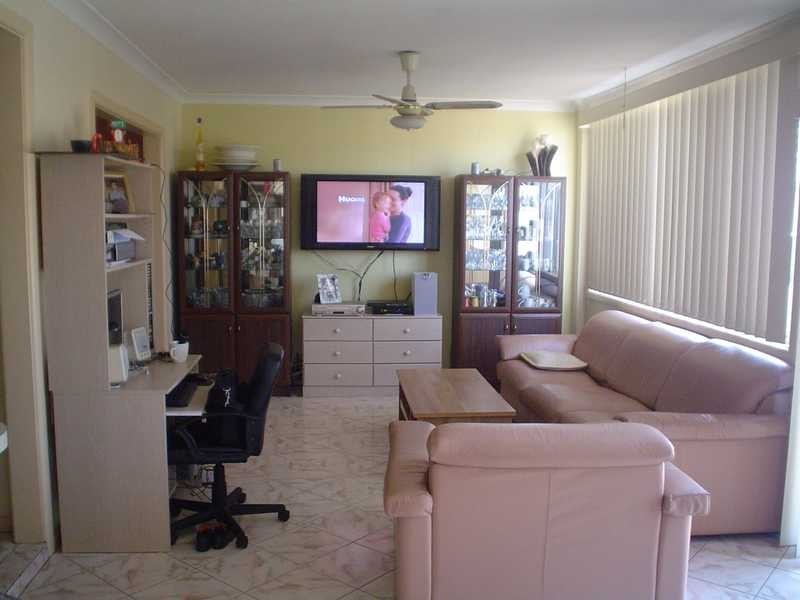 69 Lance Cres, Greystanes NSW 2145