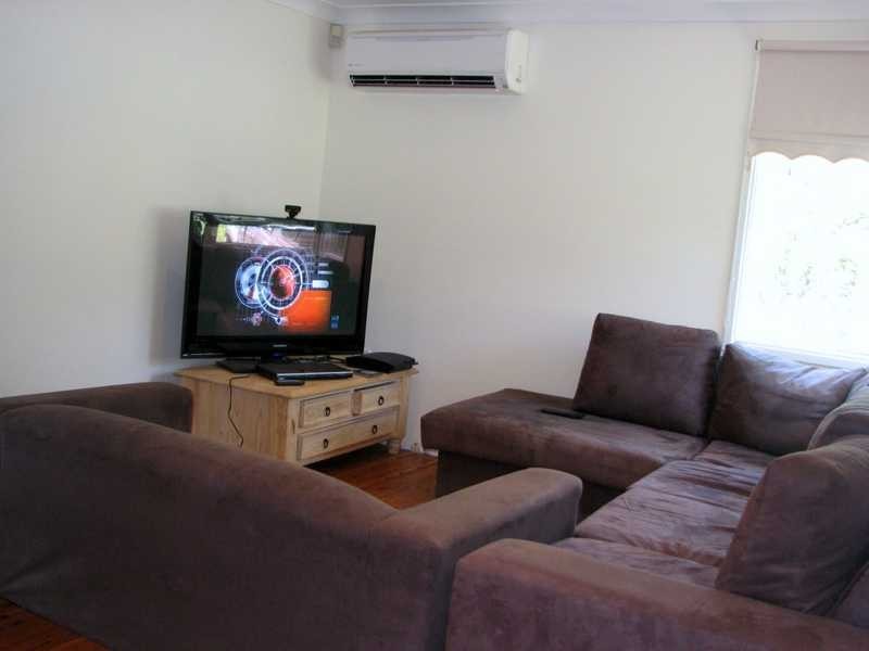 10 Bilpin St, Greystanes NSW 2145