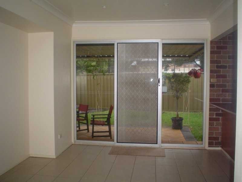 7 Rowe Place, Greystanes NSW 2145