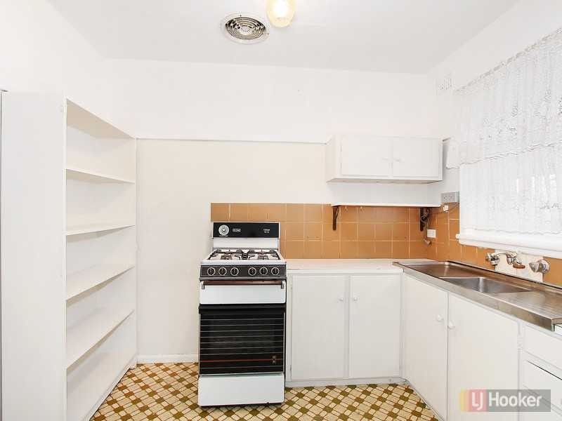 11 Rogers Street, Merrylands NSW 2160