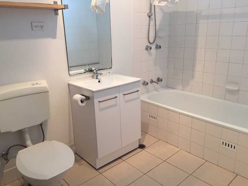 1/701 Merrylands Rd, Greystanes NSW 2145