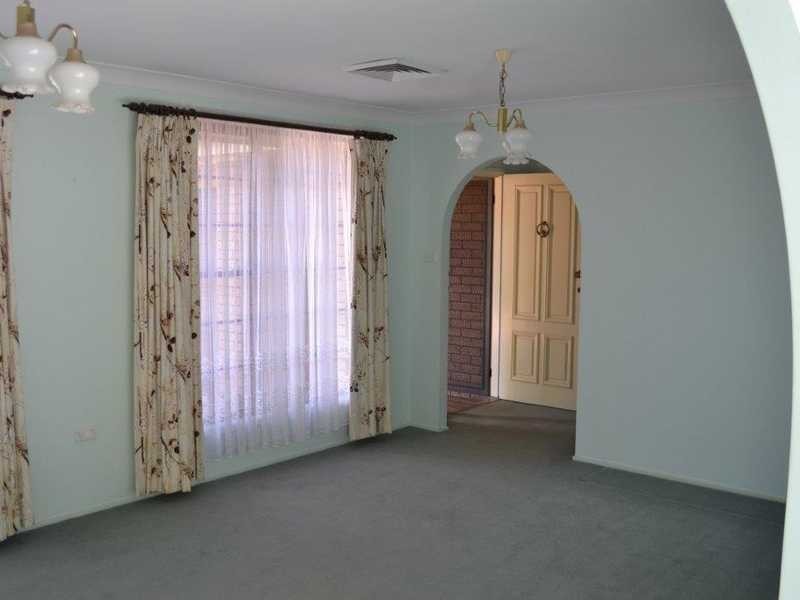 17 Hibiscus St, Greystanes NSW 2145