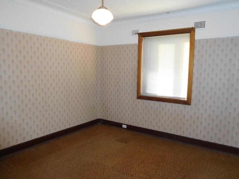 61 Fowler Road, Merrylands NSW 2160