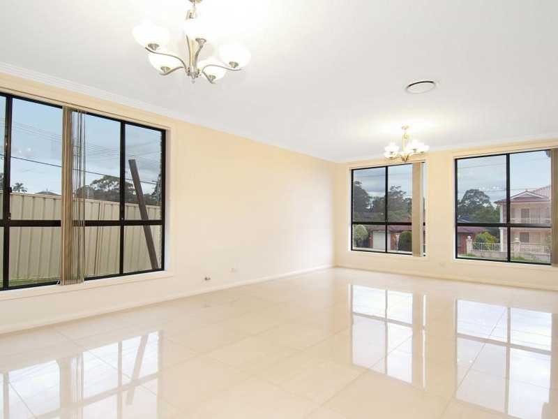 115 Whalans Rd, Greystanes NSW 2145