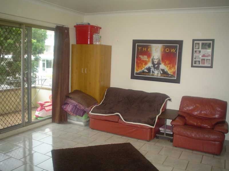 3/22-24 Neil Street, Merrylands NSW 2160