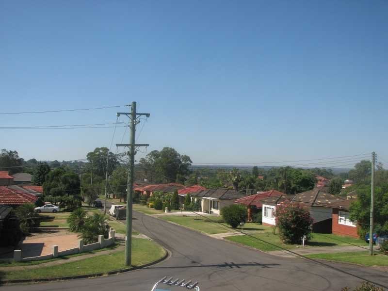 9 Lance Cres, Greystanes NSW 2145