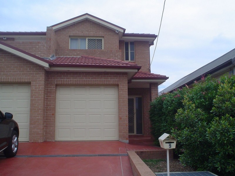 9 Rubina Street, Merrylands West NSW 2160
