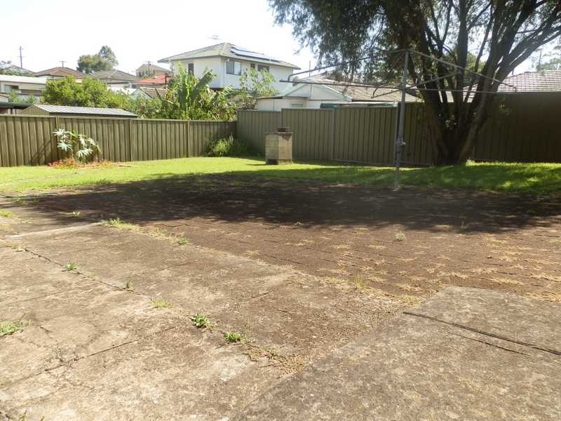 16 Percy Street, Greystanes NSW 2145