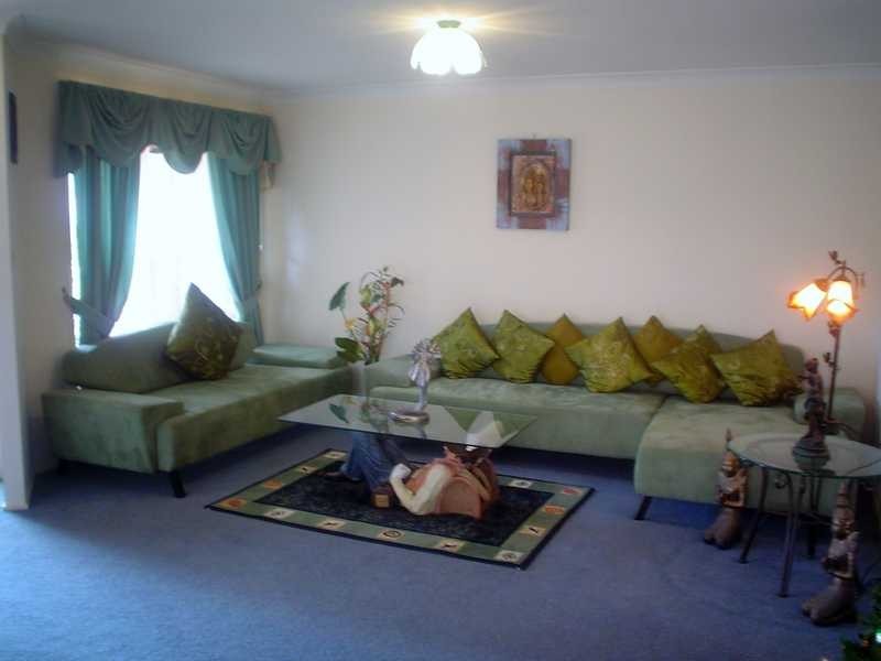 36 Forest Gum Pl, Greystanes NSW 2145