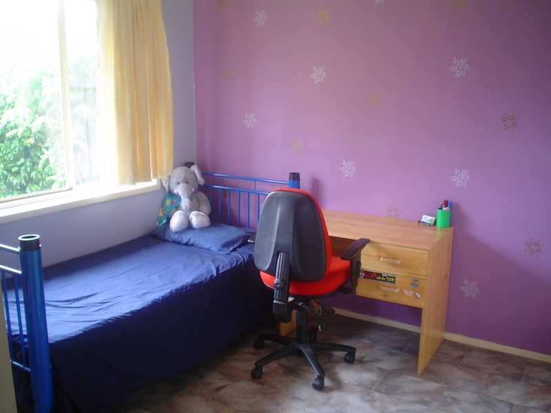 36 Forest Gum Pl, Greystanes NSW 2145