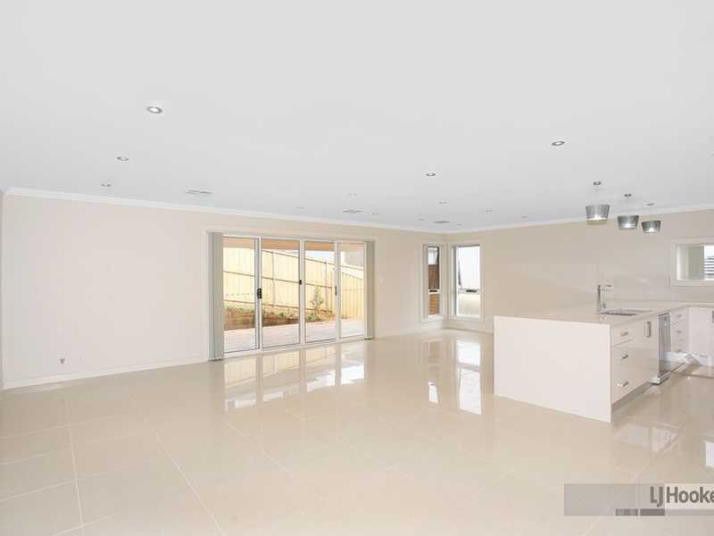 9 Bundeluk Ave, Pemulwuy NSW 2145