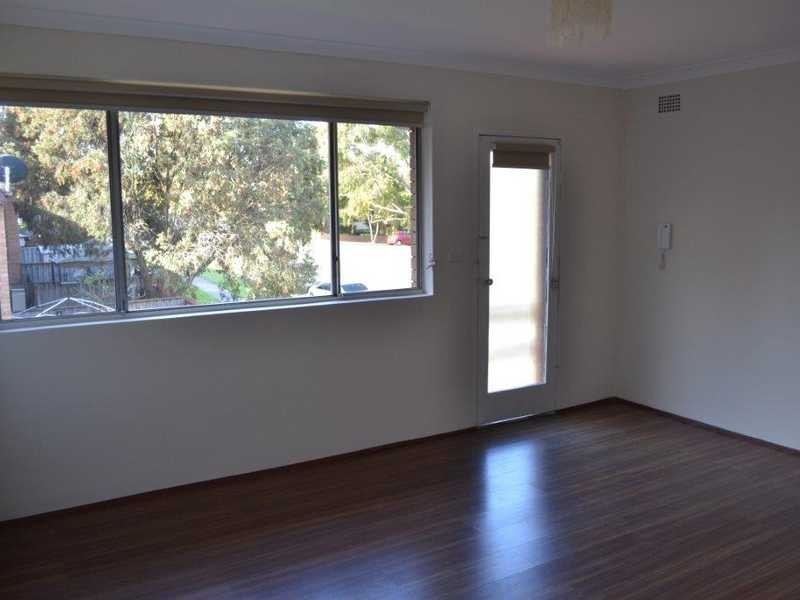 6/33 Sheffield St, Merrylands NSW 2160