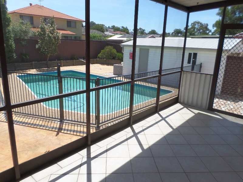 15 Hanbury Street, Greystanes NSW 2145