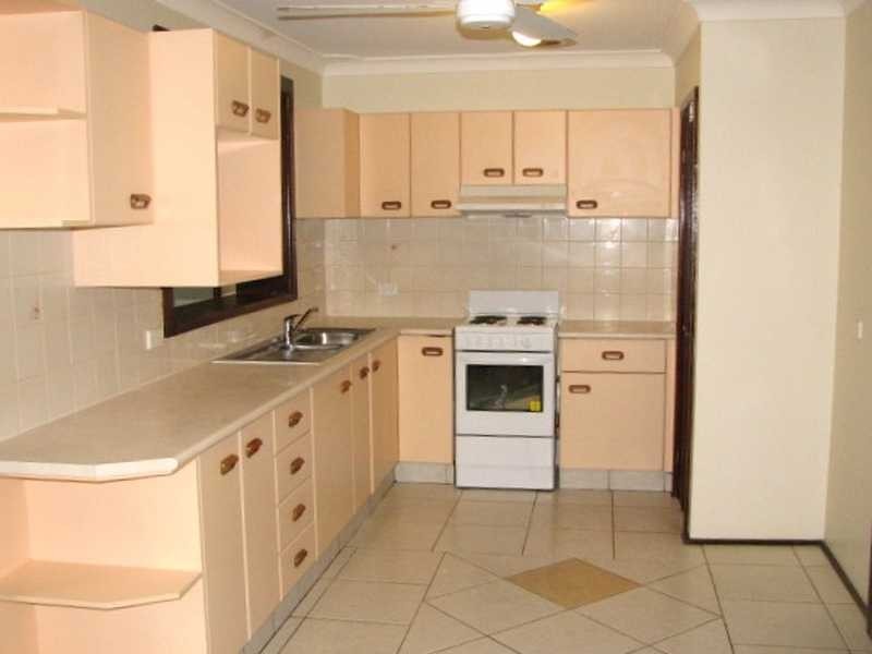 12 Casino Rd, Greystanes NSW 2145