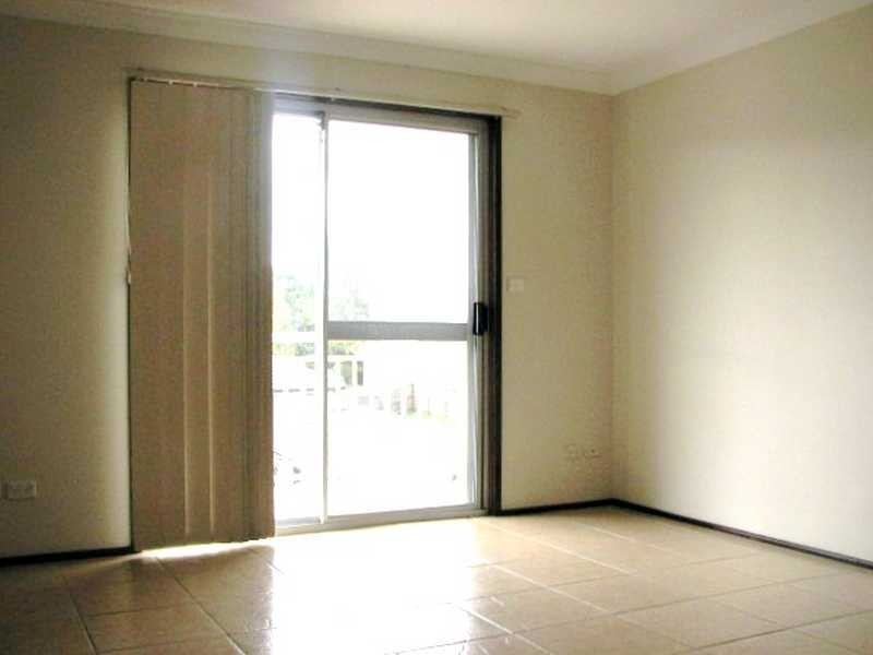 12 Casino Rd, Greystanes NSW 2145