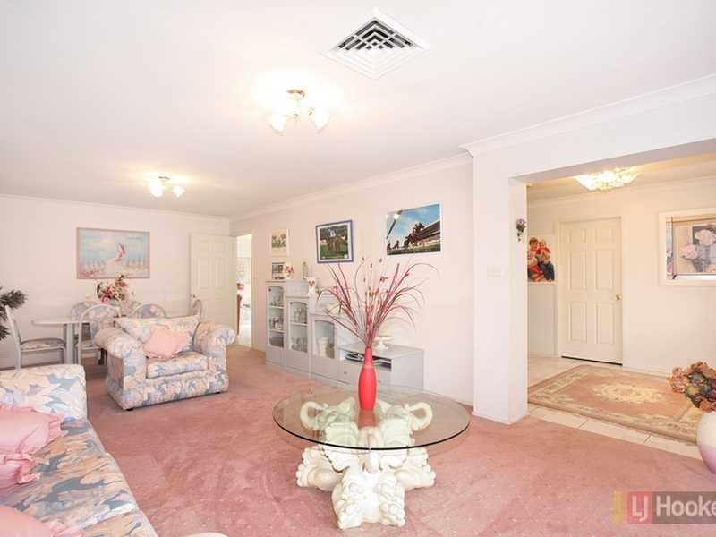 57 Forest Gum Pl, Greystanes NSW 2145