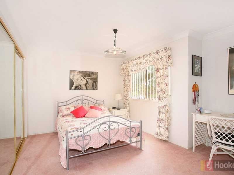 57 Forest Gum Pl, Greystanes NSW 2145