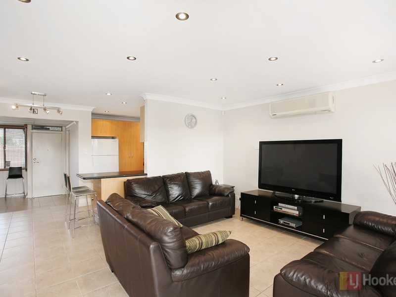 120 Roberta Street, Greystanes NSW 2145