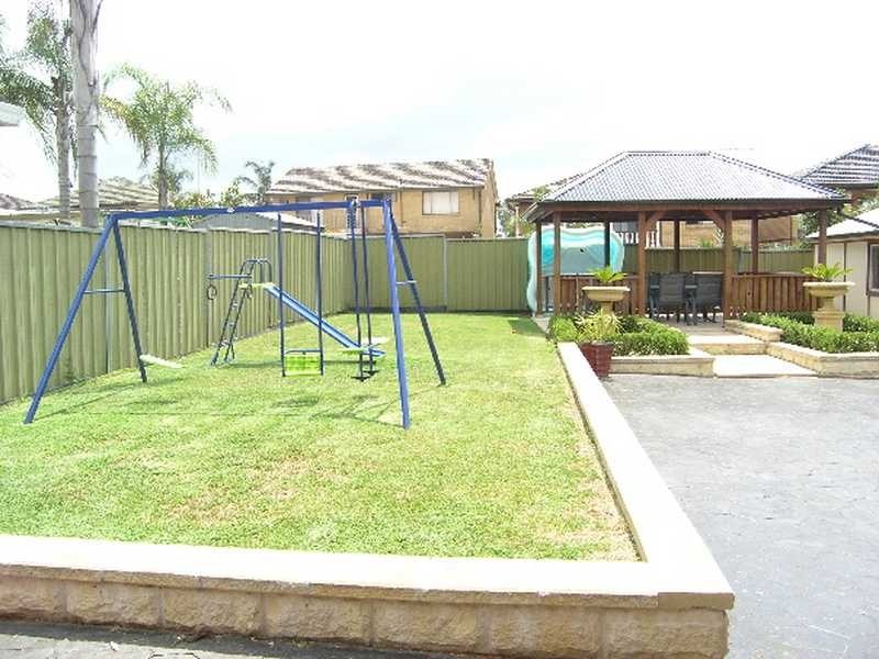 14 Roberta Street, Greystanes NSW 2145