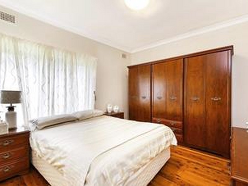 17 Palmer Street, Guildford NSW 2161