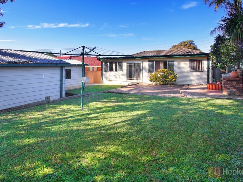29 Dahlia Street, Greystanes NSW 2145