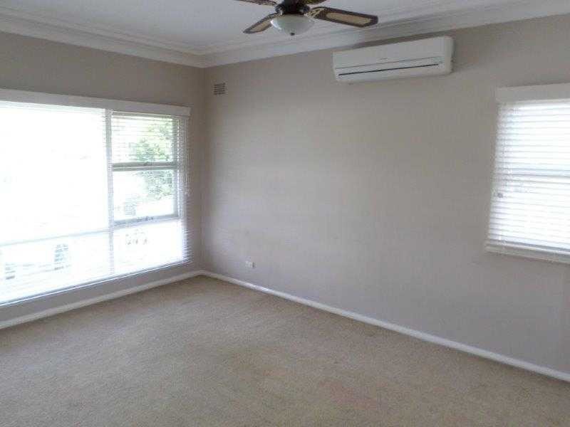 35 Adler Parade, Greystanes NSW 2145