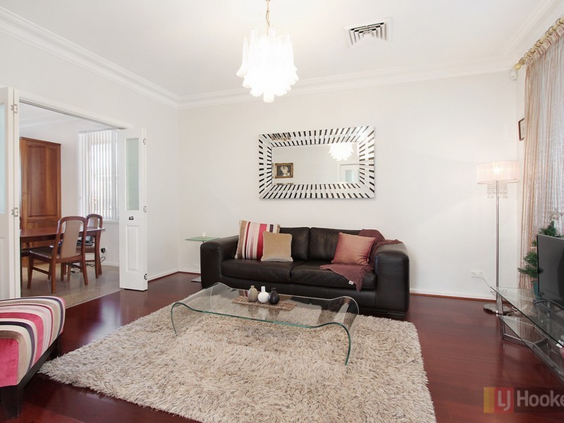 211A Old Prospect Road, Greystanes NSW 2145