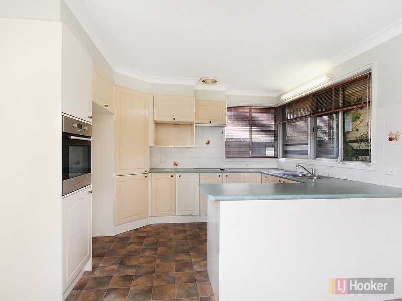 17 Hillary Street, Greystanes NSW 2145